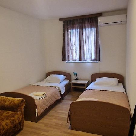 Rooms Vinko, Medugorje ภายนอก รูปภาพ