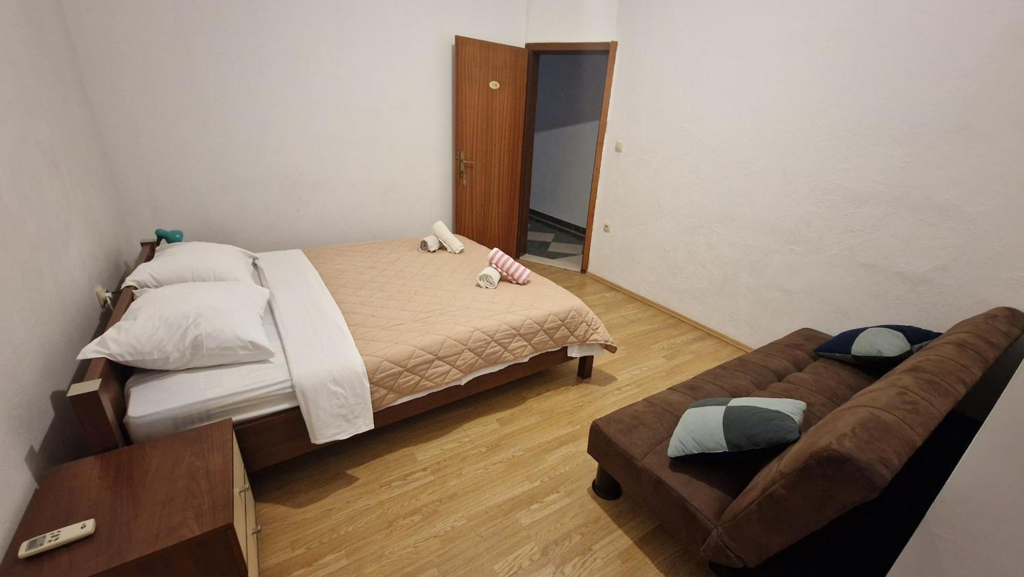 Rooms Vinko, Medugorje ภายนอก รูปภาพ