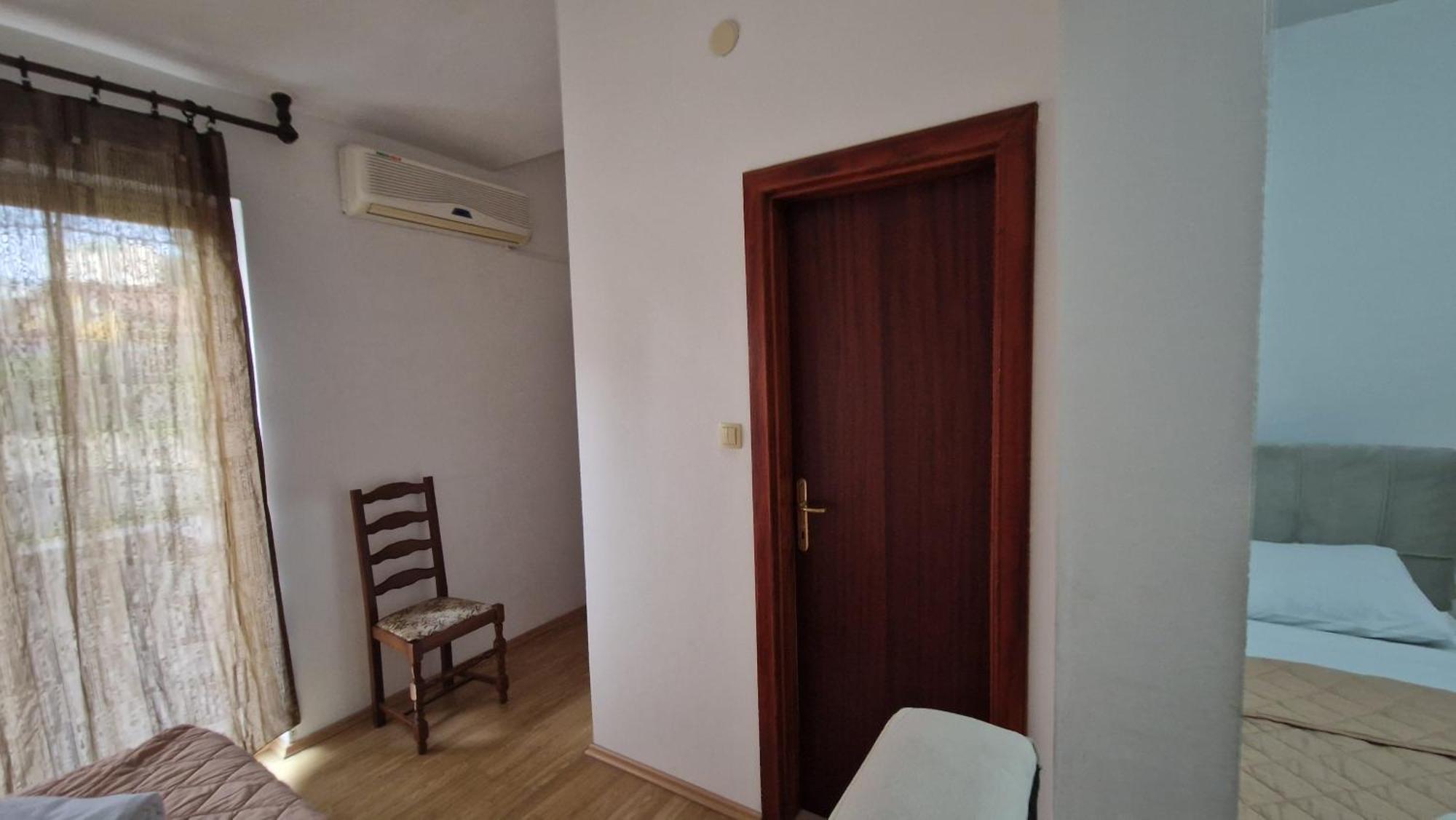 Rooms Vinko, Medugorje ภายนอก รูปภาพ